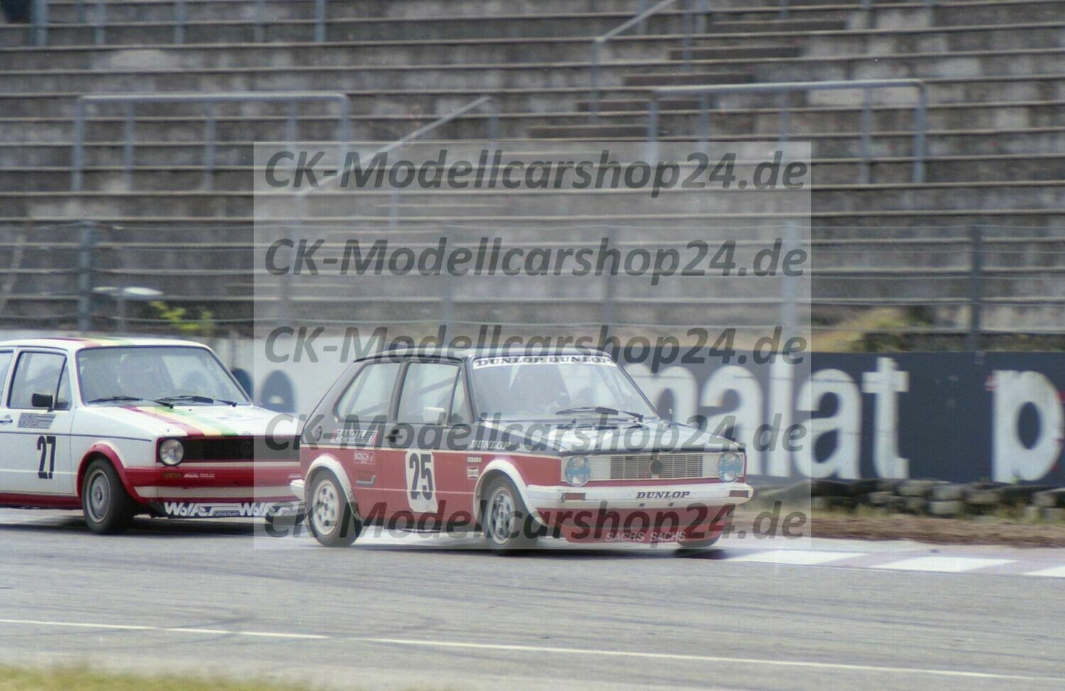 Motorsport Bild Hockenheim 24.06.1984 VW Golf GTI, Startnmmer 25 + 27