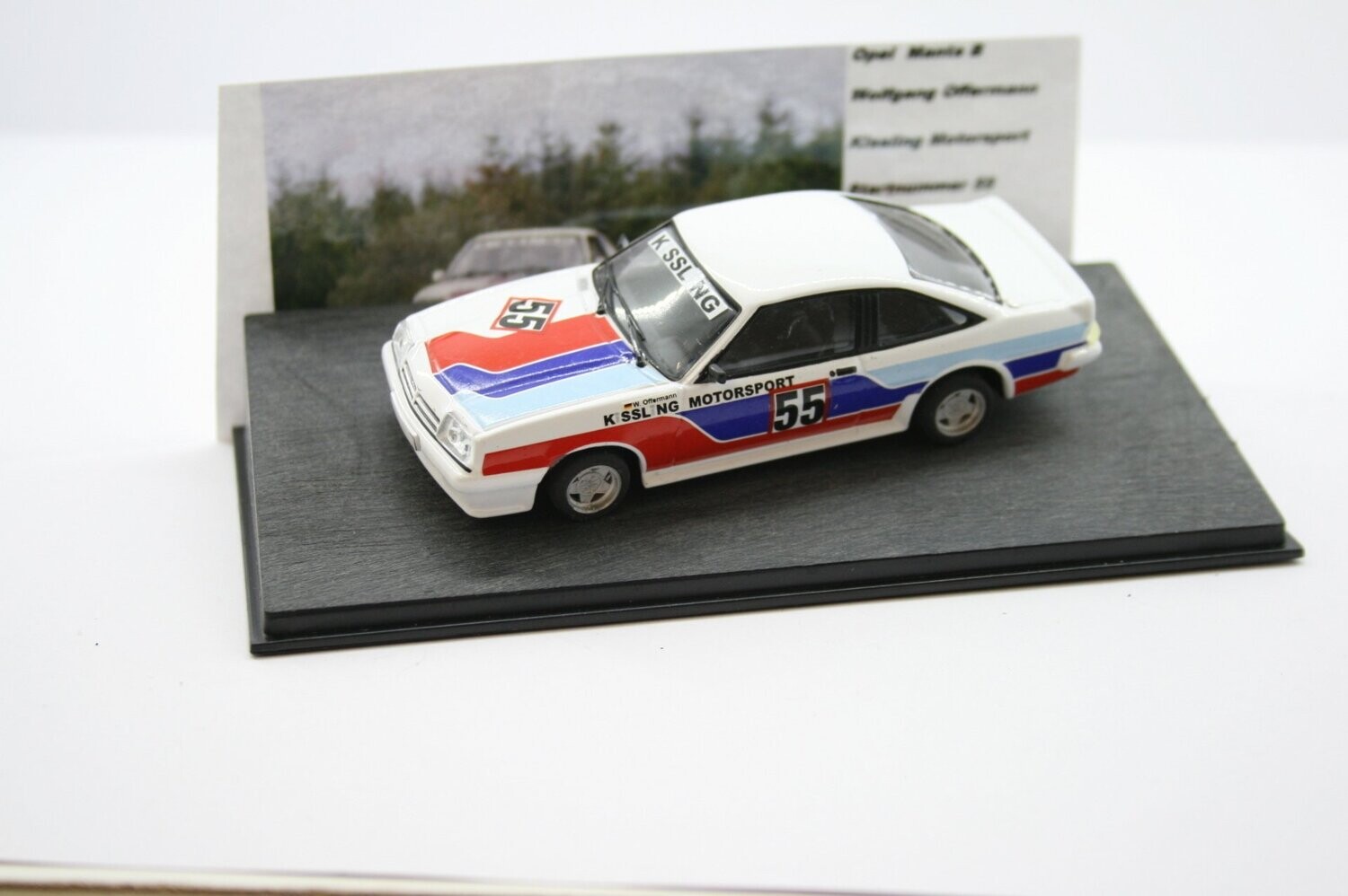 Opel Manta B Kissling Motorsport, Wolfgang Offermann, 
weis, Flugplatz Rennen Startnummer 55, lim. Kleinserie
