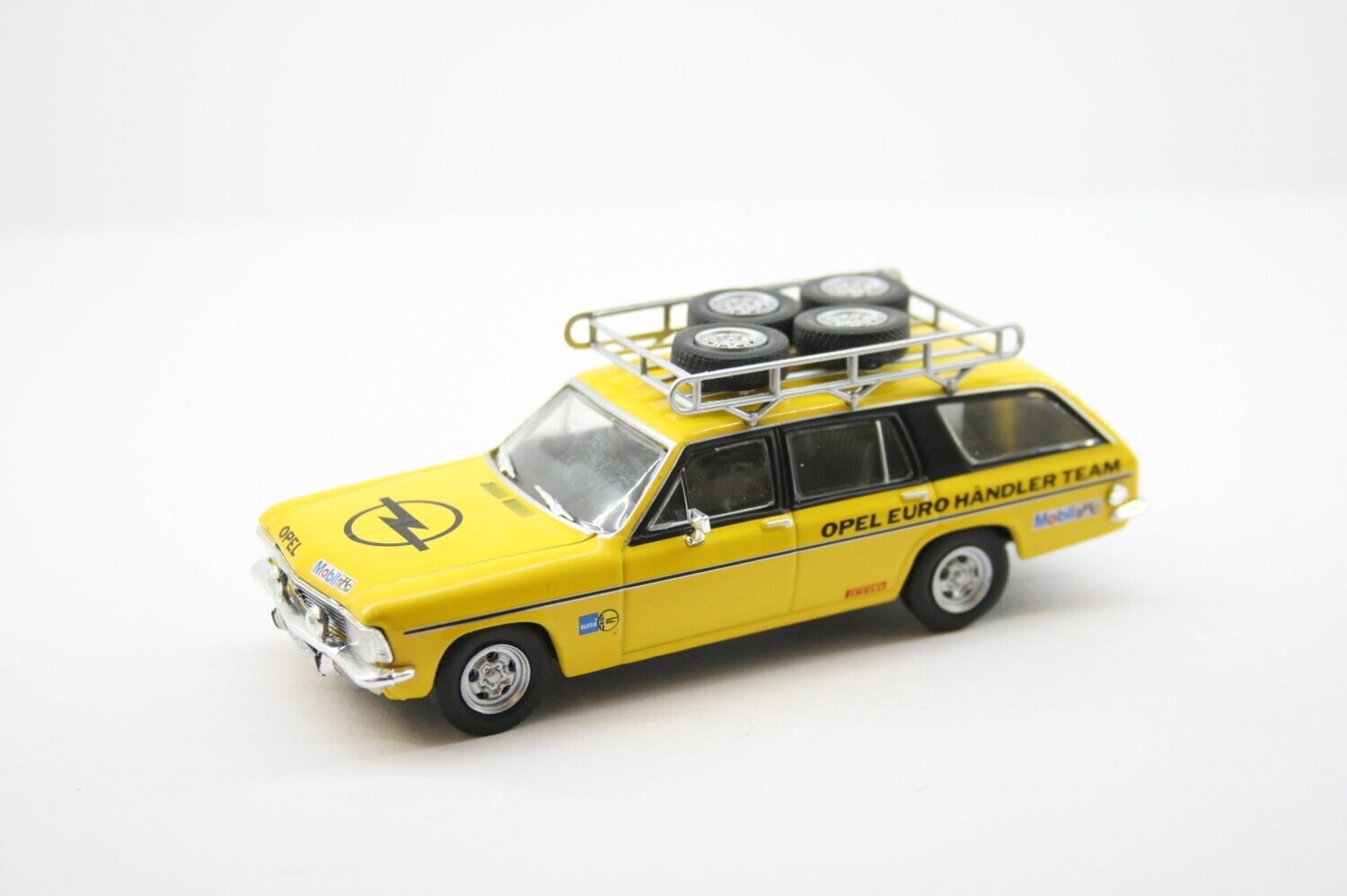 Opel Admiral Caravan Euro Händler Team Opel 1974