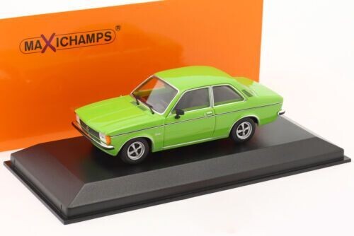 Opel Kadett C Limosine grün