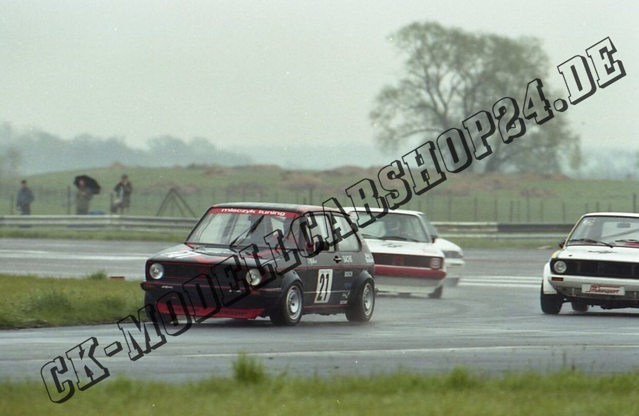 Diepholz Flugplatz 19-21.07.1985 VW Golf GTI Misczky Startnummer 21