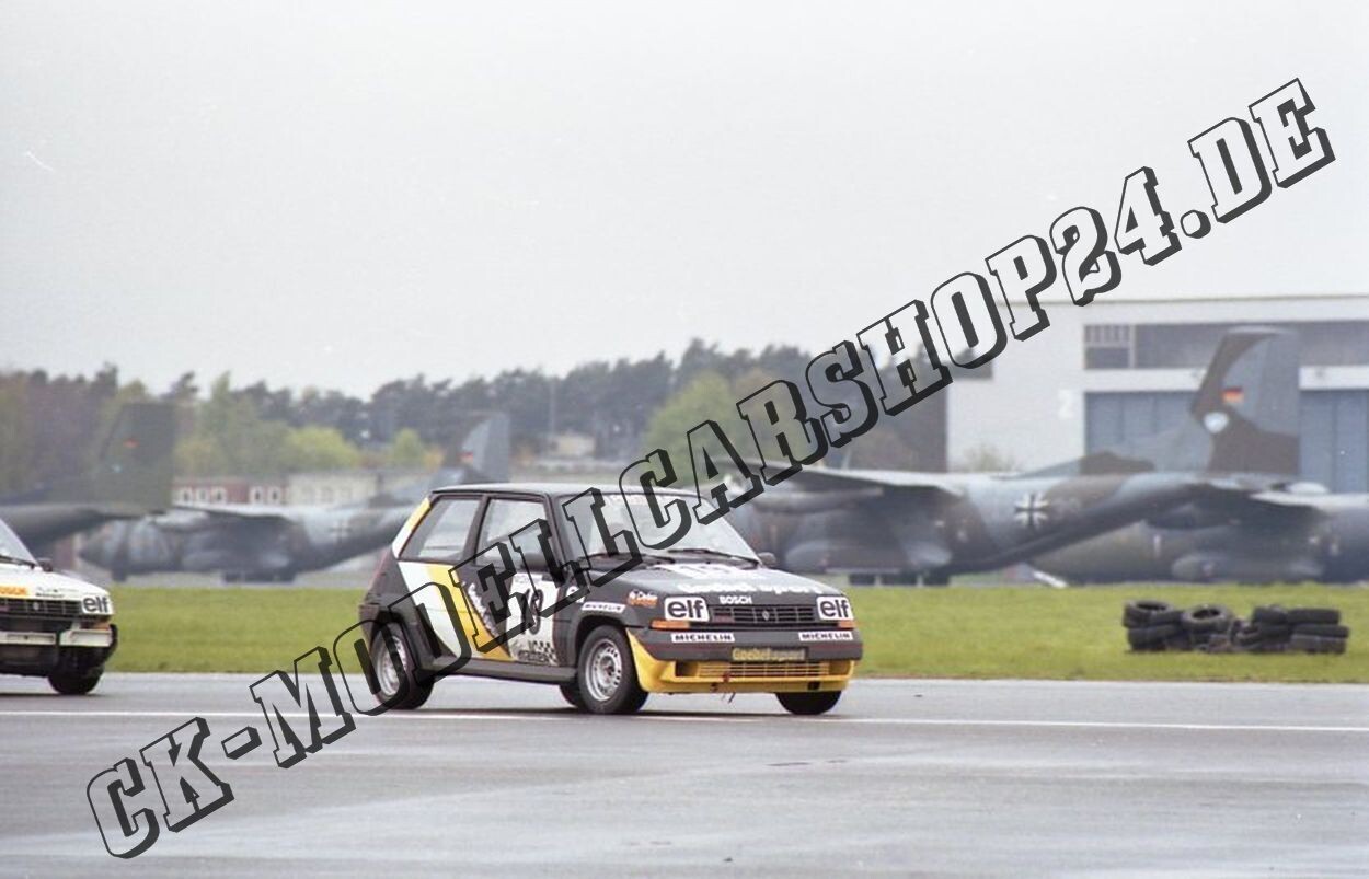 Diepholz Flugplatz 19-21.07.1985 R 5 Pokal Startnummer 19 vor den Verfolgern