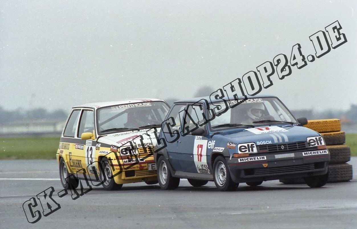 Diepholz Flugplatz 19-21.07.1985 R 5 Pokal Startnummer 17 + 13 vor den Verfolgern