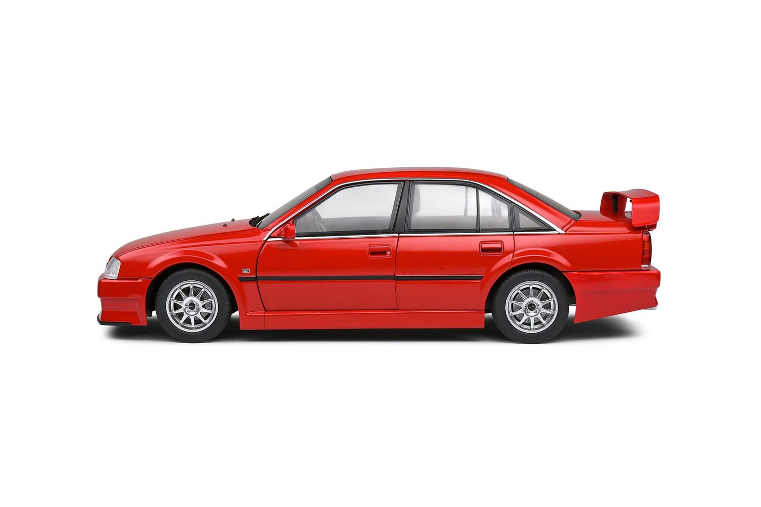 OPEL OMEGA 3000 24V – MAGMAROT – 1990