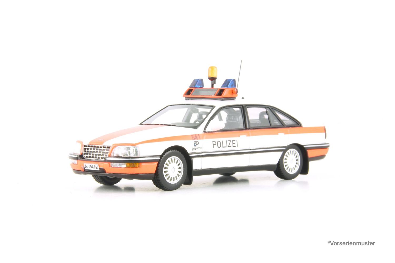 Opel Senator B 3.0i Kantonspolizei Zürich. Fertigmodell aus Resin, limitiert 150 Stück