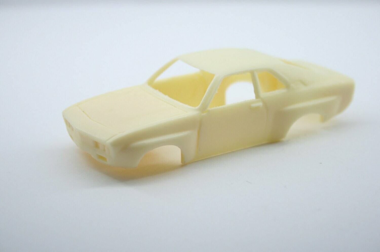 Opel Manta A Karosse Breitbau für AHC oder Pilen verwendbar NUR KAROSSE!!! Opel Manta A Karosse Breitbau für AHC oder Pilen verwendbar NUR KAROSSE!!!