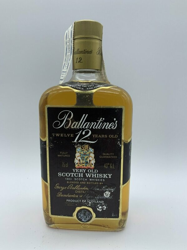 Ballantines Whisky 12 años antiguo 