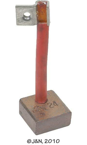 0-21740-0495 - Brush