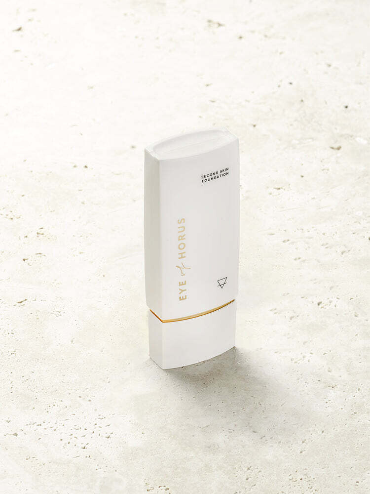 Eye of Horus || Second Skin Foundation Warm/Medium