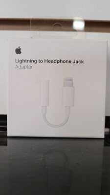 Lightning to 3.5mm Headphone Jack