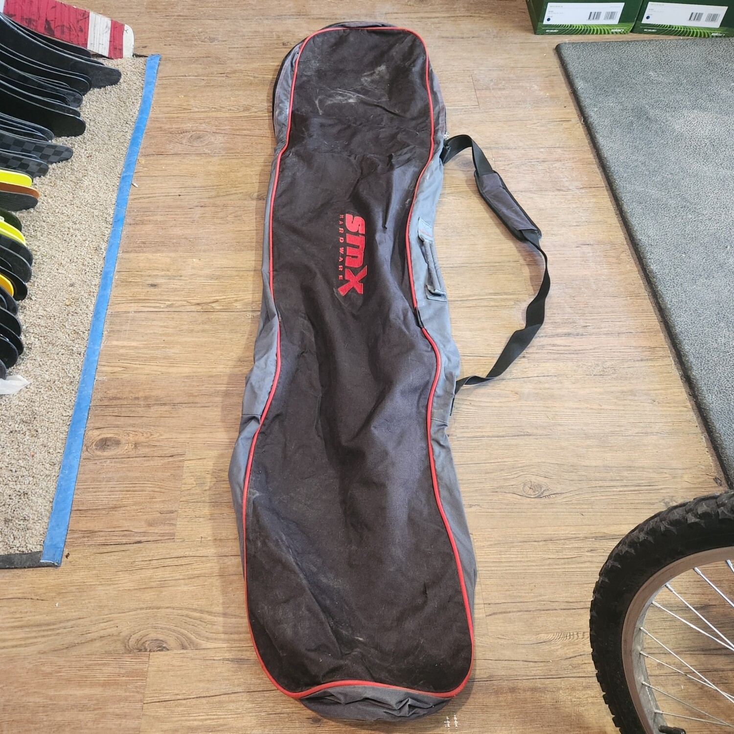 SMX Hardware snowboard bag