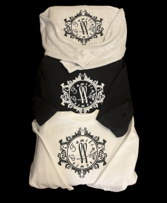 Familia Primera logo sweater