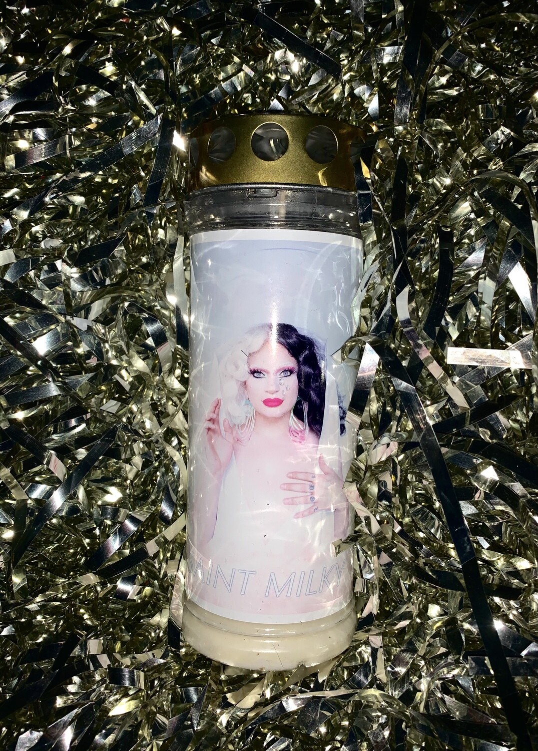 SAINT MILKY candle