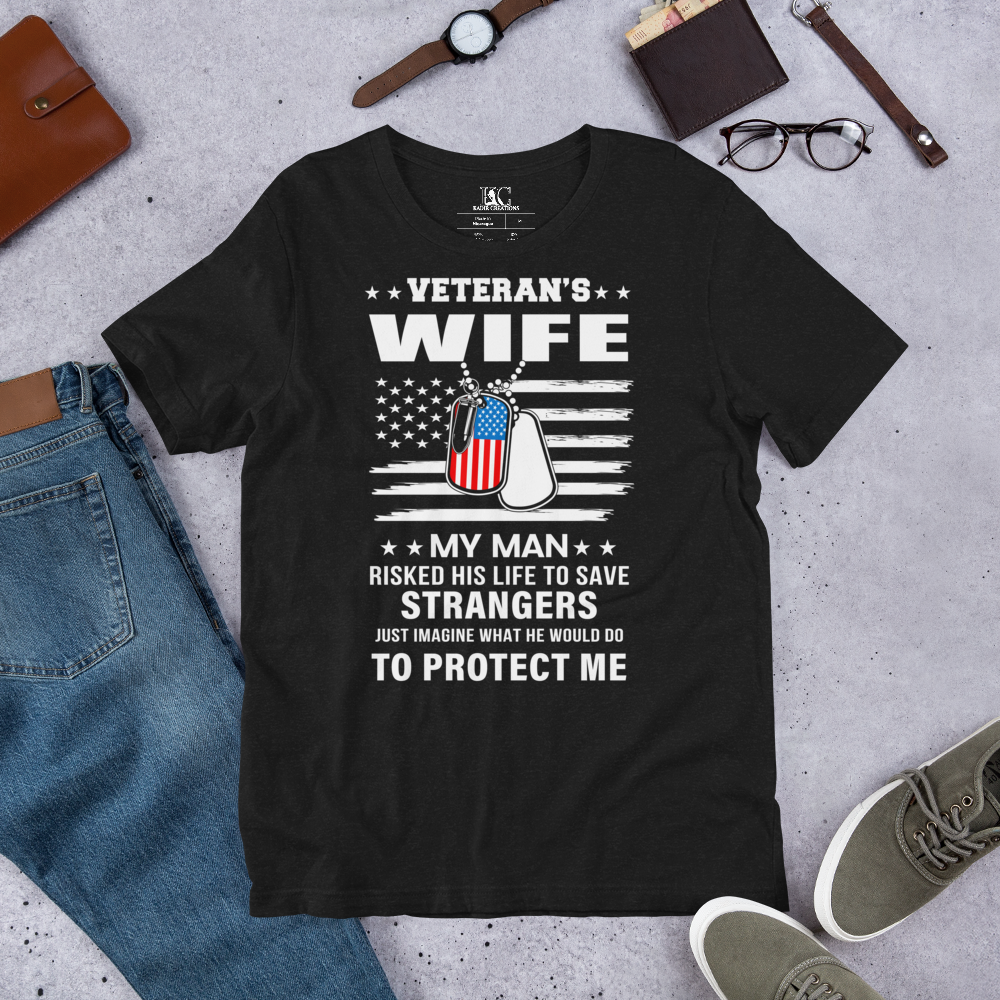 VETERAN&#39;S WIFE SHORT SLEEVE UNISEX T-SHIRT 