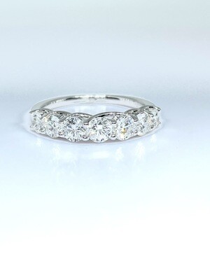 14K White Gold 1 1/3ctw Diamond Ring