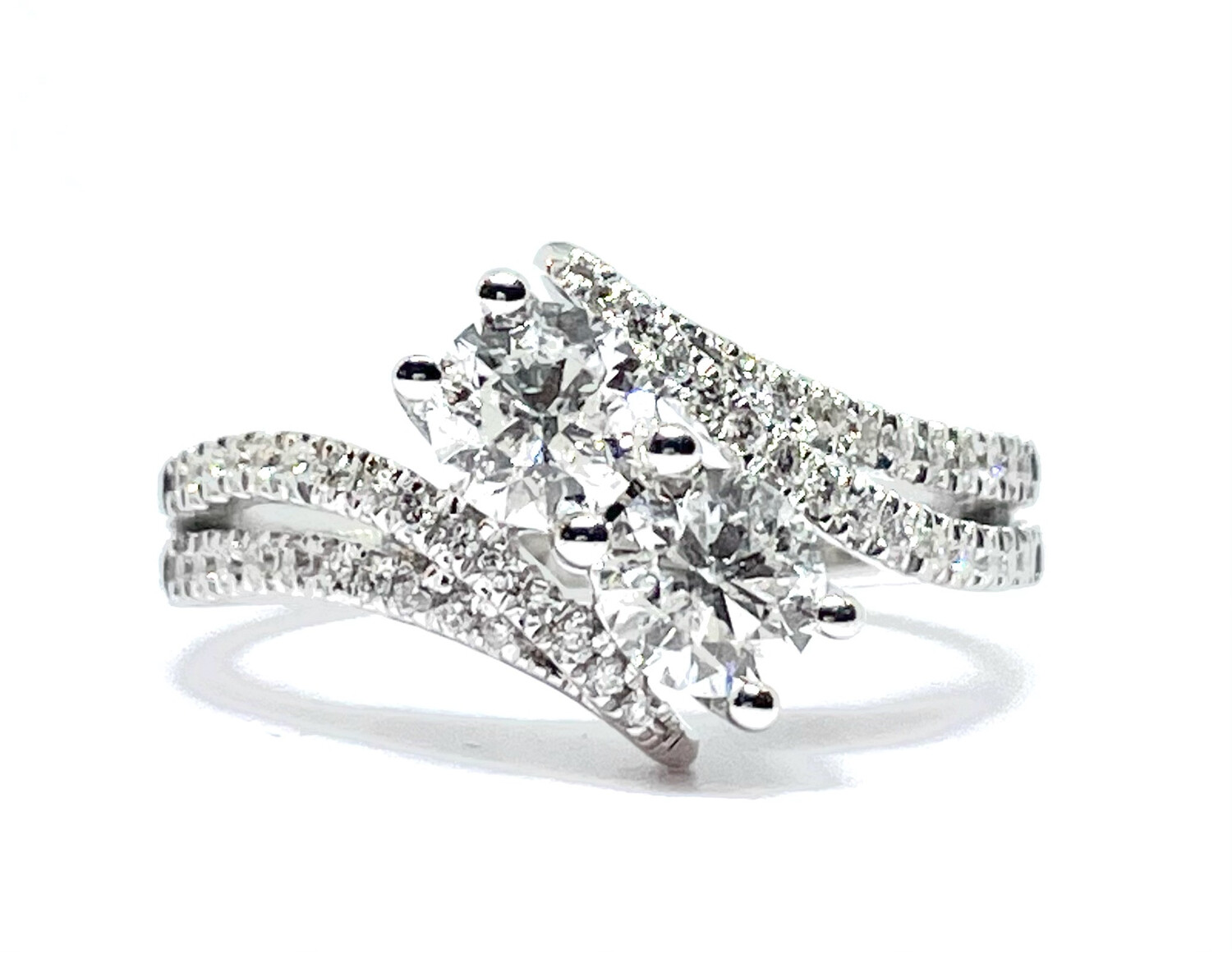 14K White Gold 1 1/4ctw Diamond Ring
