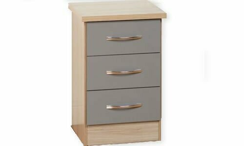 NIce 3 Drawer Bedside