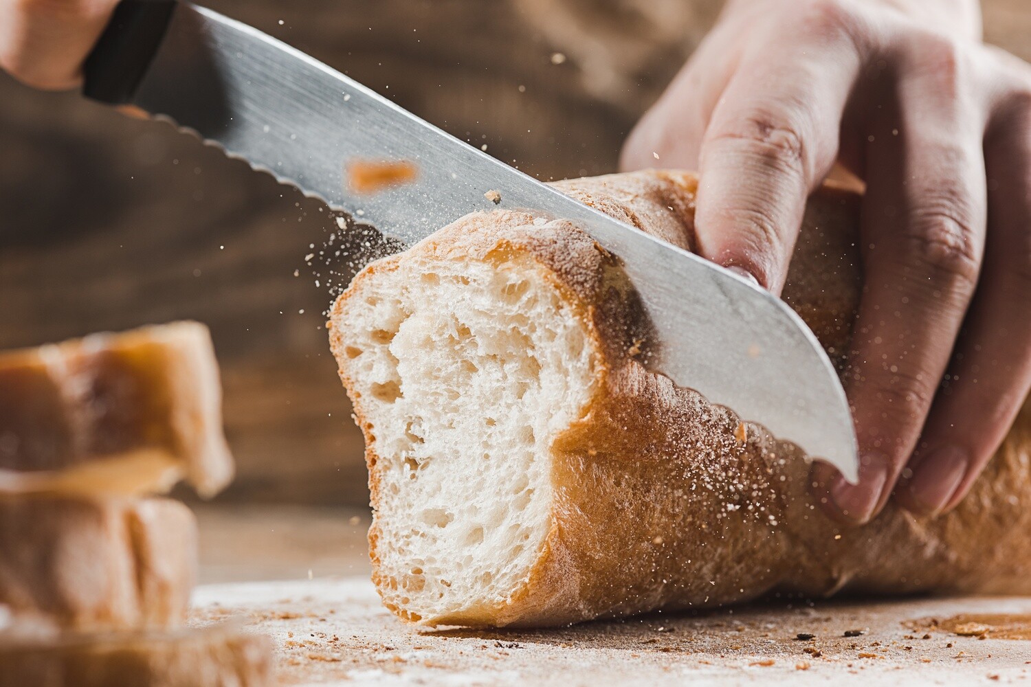 Bread - White Sliced Medium
