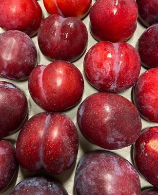 Plums 500g (South Africa)