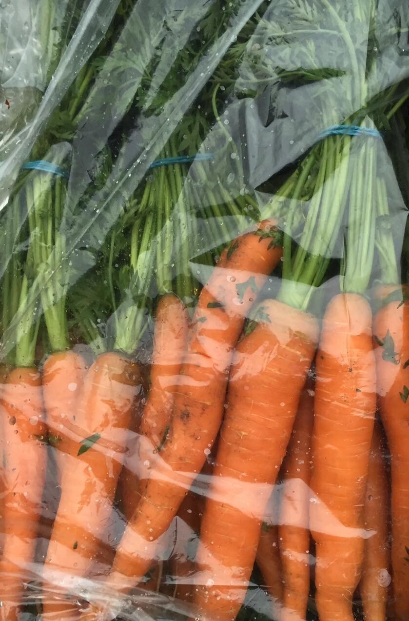 Carrots - Bunches (UK)