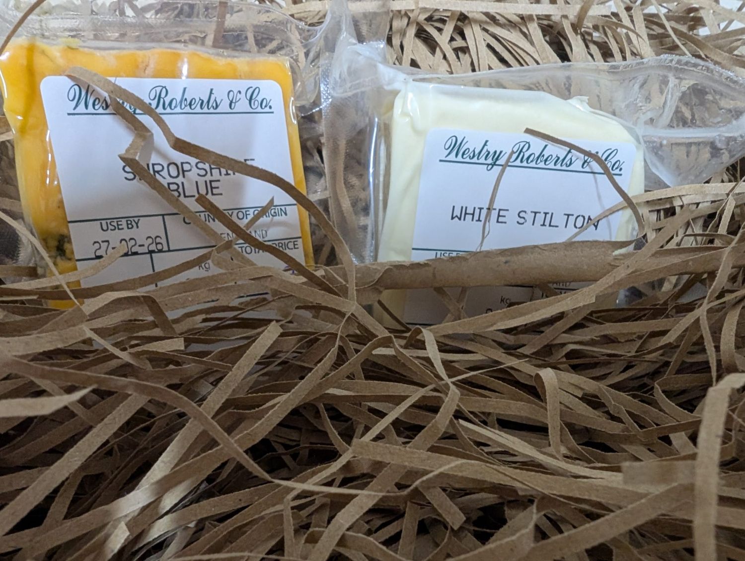 Shropshire Blue Cheese (pre packed) - per kg