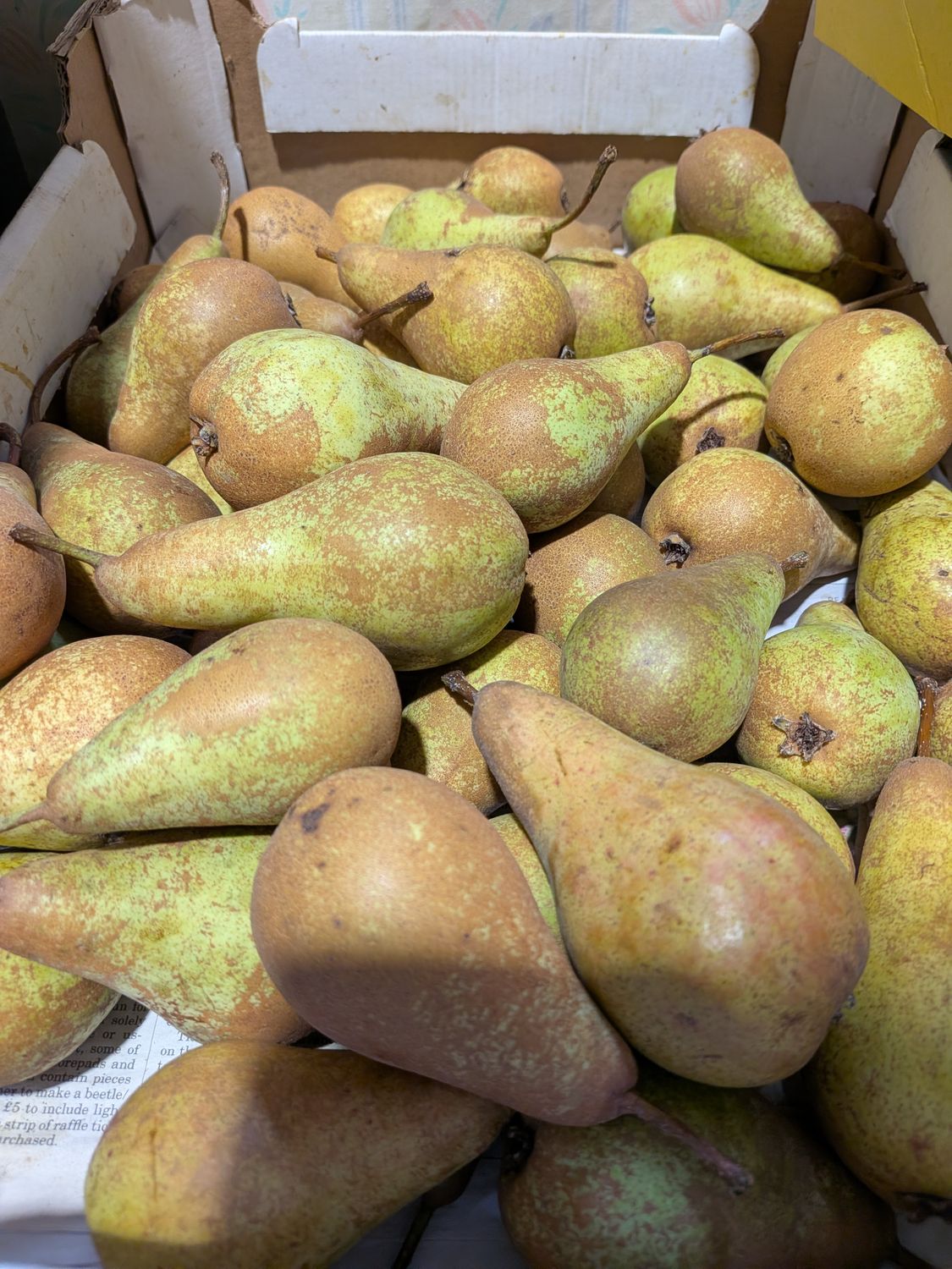 Pears - Small Locally Grown - Per kg