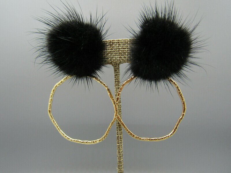 TS Fluffy Hoop