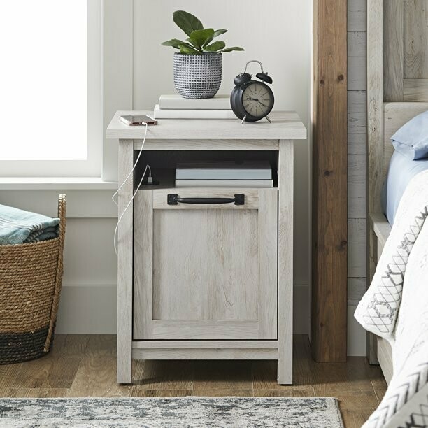Modern Farmhouse USB Nightstand