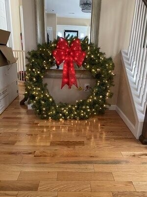 48-IN Pre-Lit Norwood Fir Artificial Christmas Wreath Plug-In 200 Lights Decor