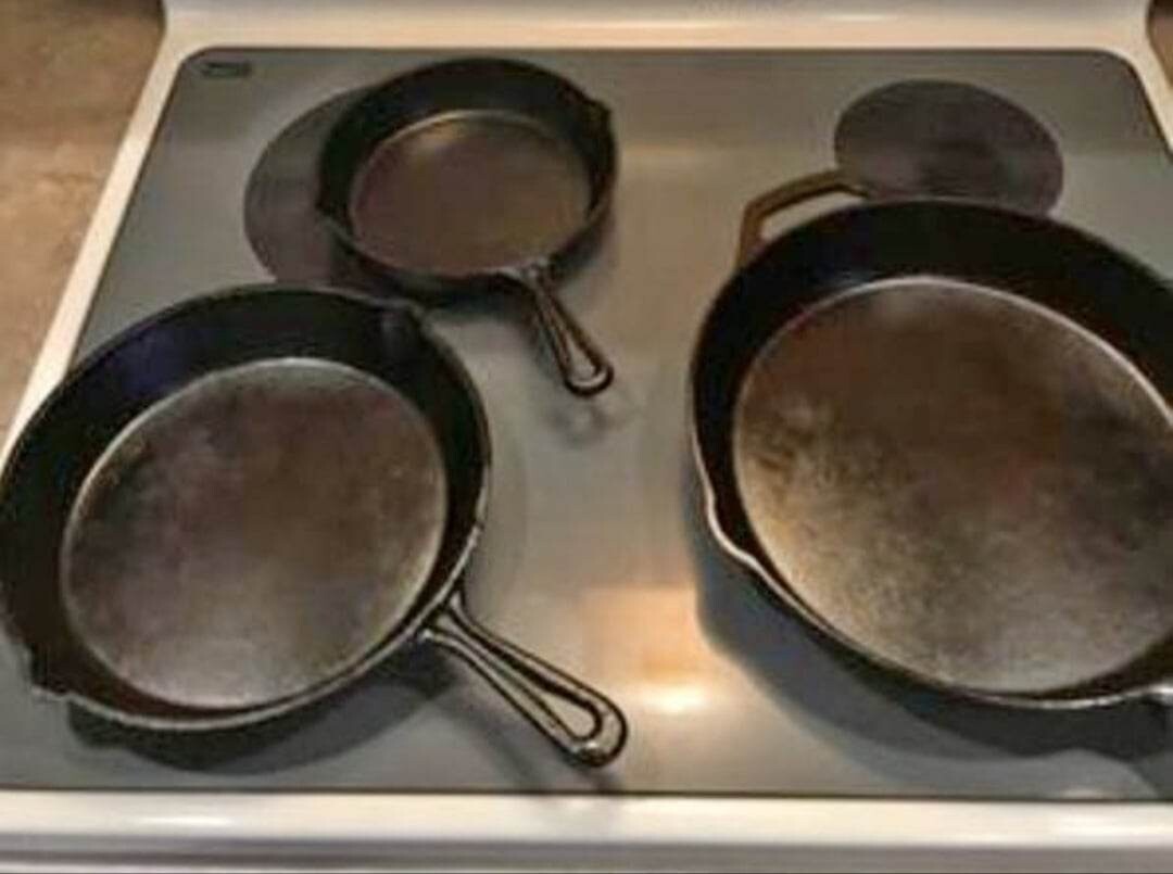 Utopia Kitchen Pre-Seasoned Cast Iron Skillet Set 3-Piece - 6 , 8 and 10 Inches