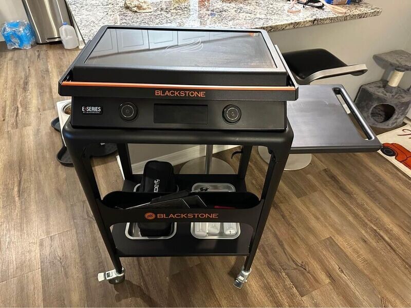 22&quot; Electric Tabletop Griddle w/ Prep Cart Blackstone E-Series BBQ Burgers Yard