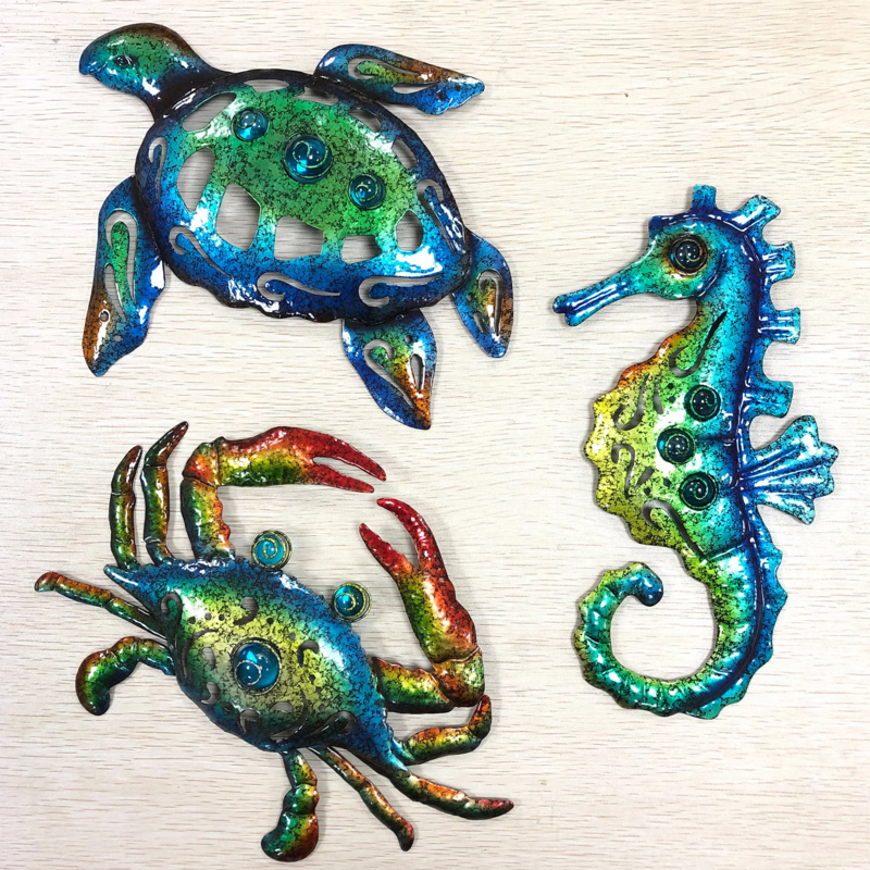 Beach Wall Decor, Metal Coastal Ocean Tropical Decor, Sea Turtle Crab Seahorse, Beach Themed Decoration for Bathroom Bedroom Fence Home Indoor Outdoor, Nautical Tropical Decor, Wall Art 10 inch 3 Pac