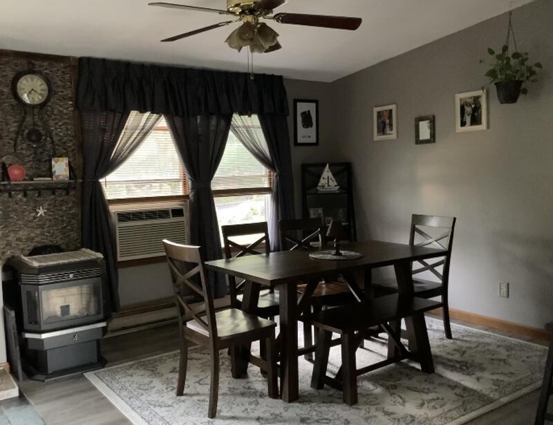Indoor Table Dining Set Home Decor Solid Heavy Kitchen 6-Piece Dining Table Set with 4 Side Chairs and Bench