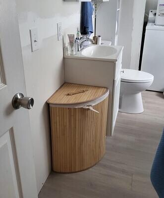 Premium Corner Bamboo Laundry Hamper with Lid and Removable Liner - Versatile Storage Bin with Handle for Bedroom, Bathroom, and Laundry