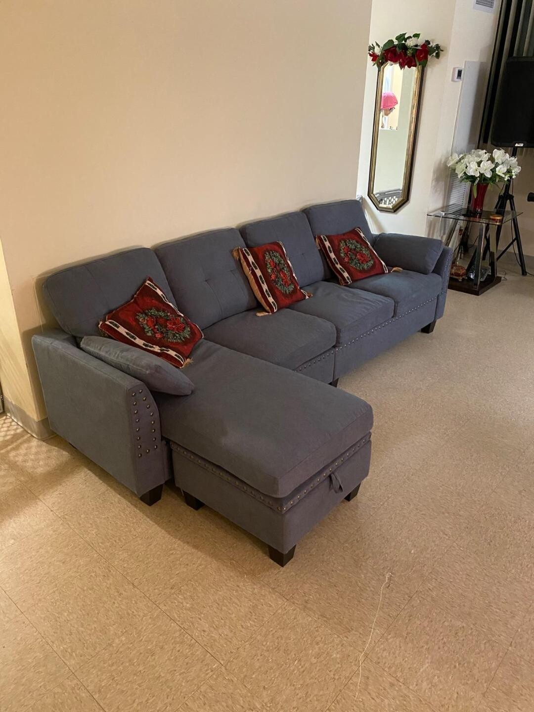 Versatile Dark Grey Reversible L-Shape Sectional Sofa: Convertible 4-Seater Couch for Apartments with Modern Style