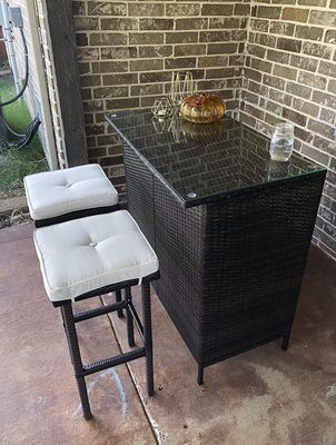 3PCS Patio Bar Set with Stools and Glass Top Table