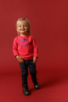 BBL Donkerblauwe broek met rode glitter strepen BBL Donkerblauwe broek met rode glitter strepen