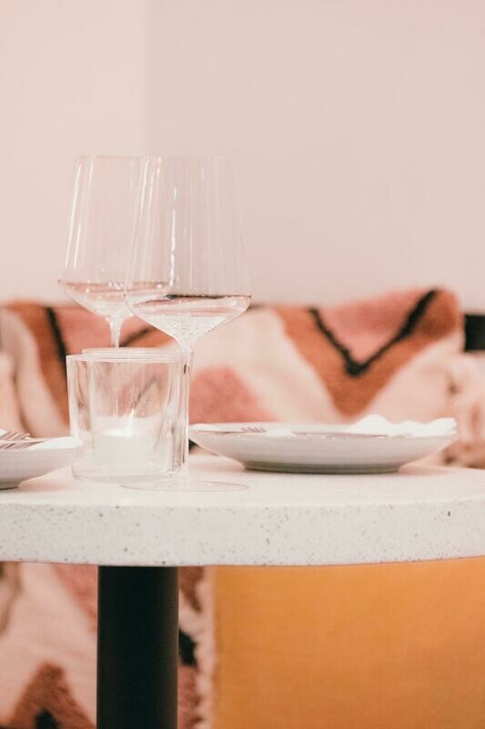 BISTROTAFEL MARBLE &amp; TERRAZZO