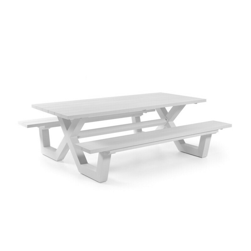BONUCCI PICNIC TABLE
