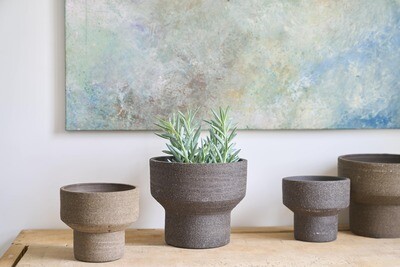 KEEP PLANTER - TAUPE