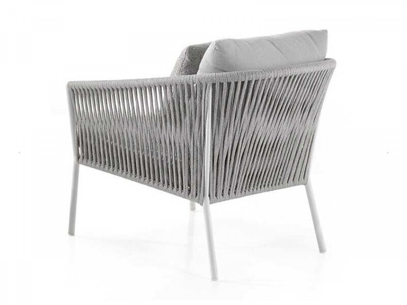 GABON LOUNGE CHAIR