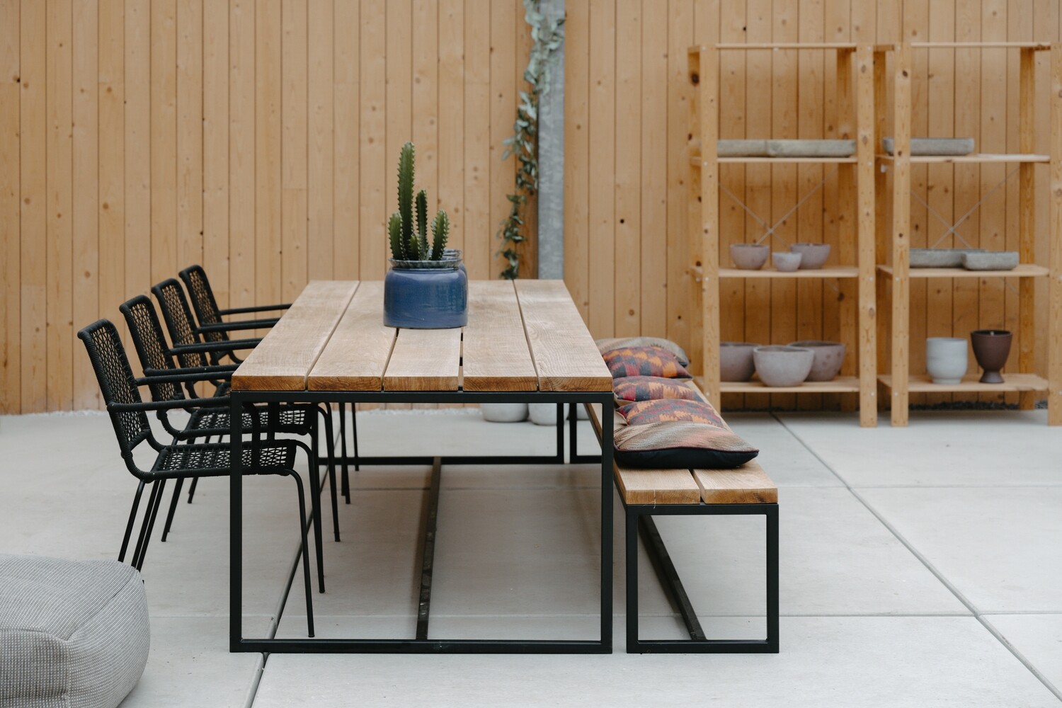 TUINTAFEL IN PADOEK - ZWART FRAME