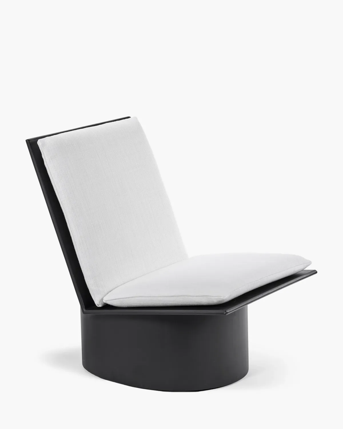 CUSHION LOUNGE CHAIR VALERIE - MARIE MICHIELSSEN
