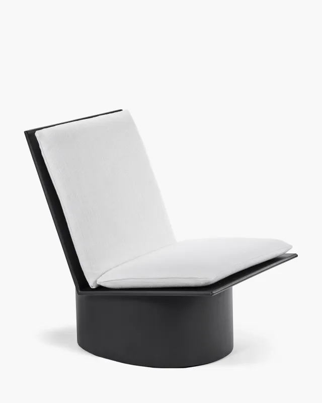 CUSHION LOUNGE CHAIR VALERIE - MARIE MICHIELSSEN