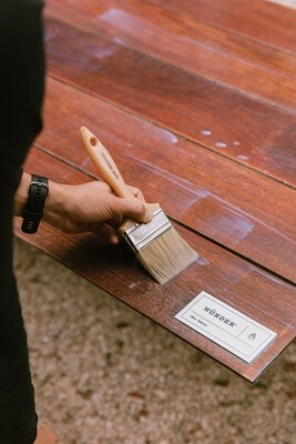 WOOD CLEANER incl. scrub brush