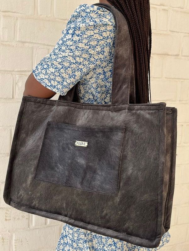 Bwiza Lightweight Collection (Black)