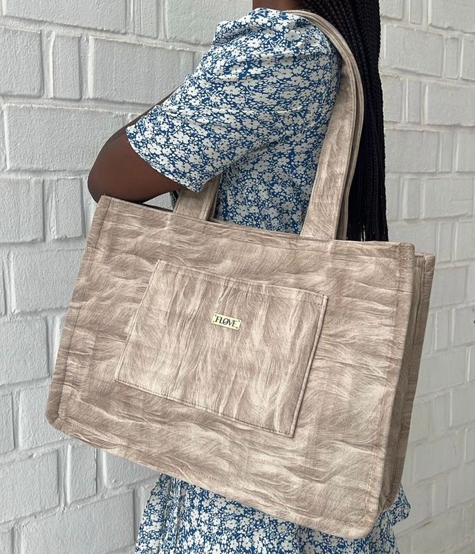Bwiza Lightweight Collection (Beige)