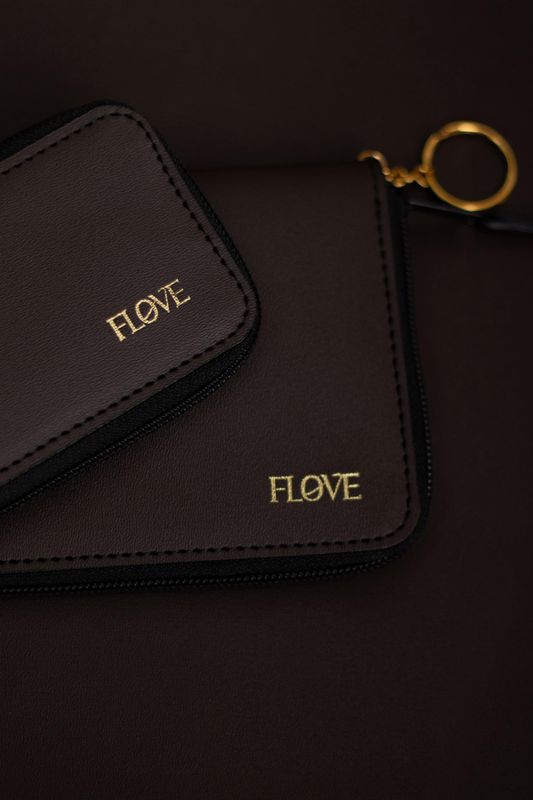 Maxi Bi-fold Wallet (Dark brown)