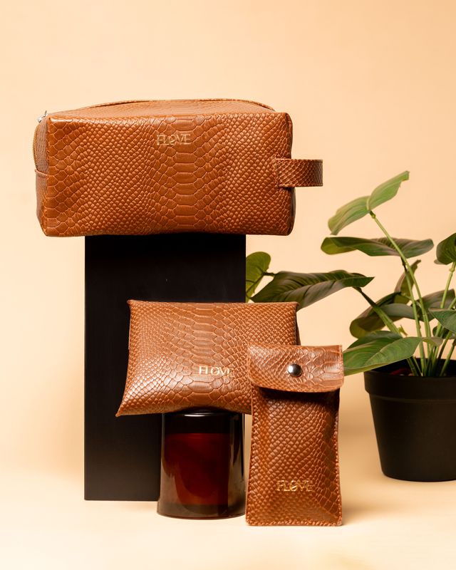 The Golden Romance Set