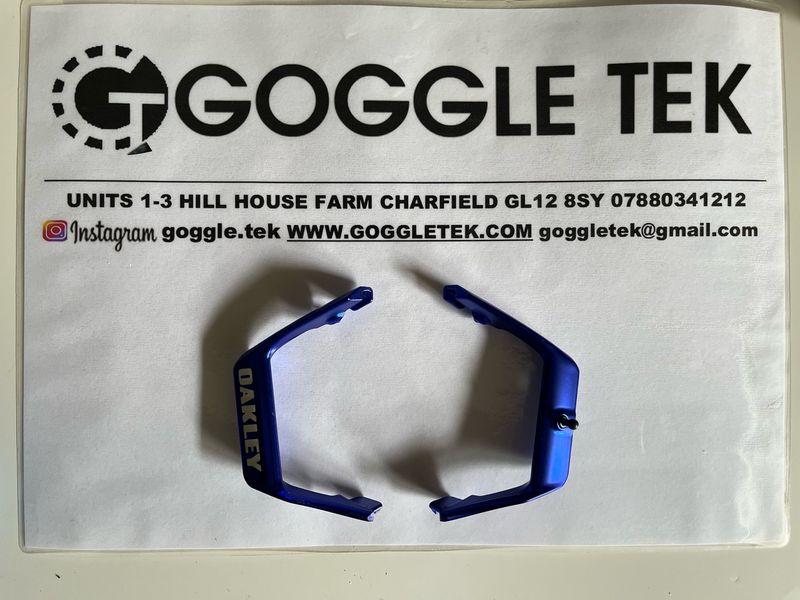 Oakley Airbrake Outriggers